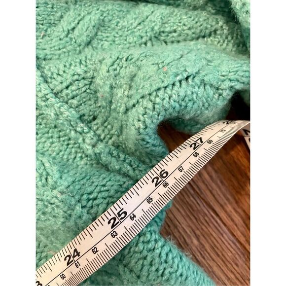 American Eagle cableknit green cropped hooded sweater - Picture 5 of 7